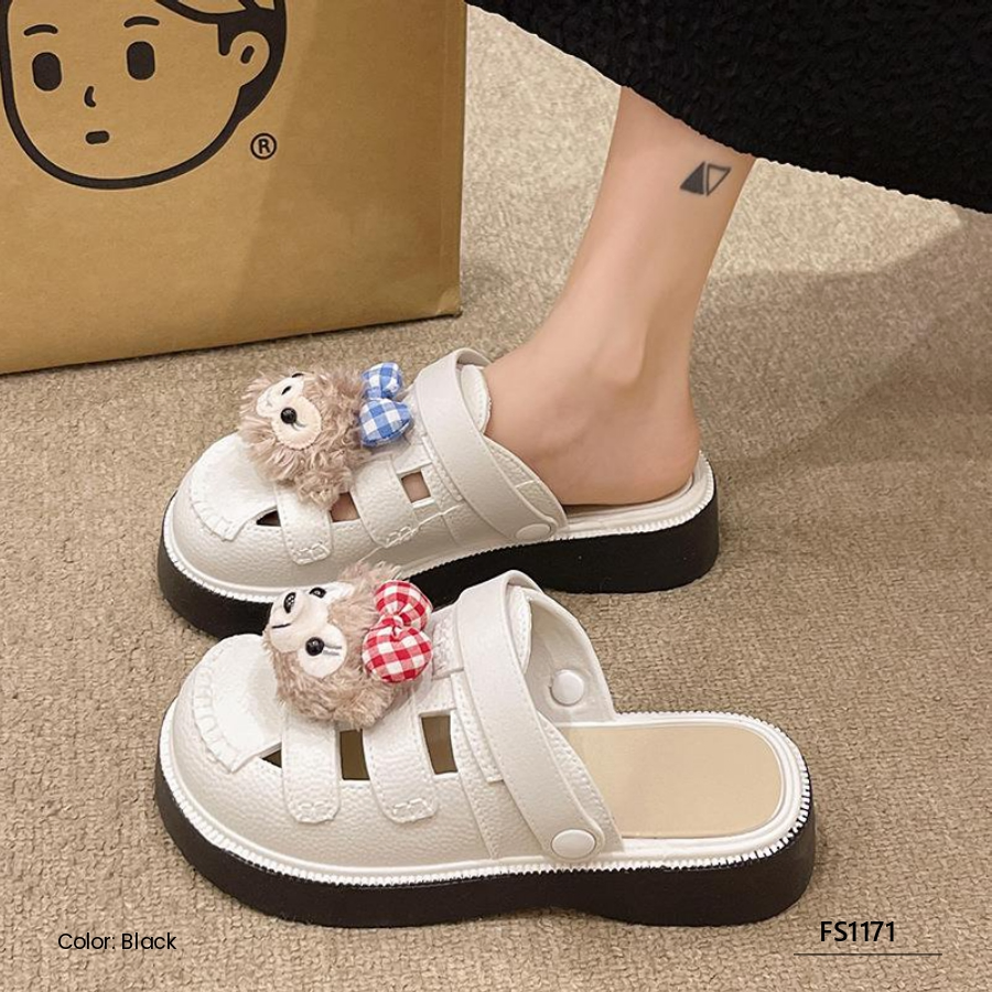 Gentle Touch Women’s Slippers